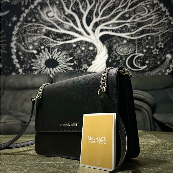 Vintage Y2K Michael Kors Black Leather Crossbody purse ❌80% OFF SALE❌ - Picture 6 of 14